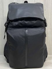 BURLAP OUTFITTER ×イヤパピオネ 撥水レザー コンビリュック 黒 - メルカリ