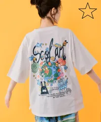 ScoLar（スカラー）162666：カートゥーン風 スカラーワールド柄Tシャツのサムネイル