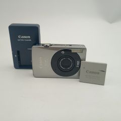 【美品】Canon IXY DIGITAL 25 IS PC1262 Excellent] Canon IXY DIGITAL 25 IS Compact Digital Camera Silver