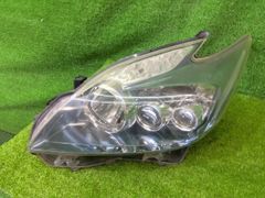 ZVW30 30 プリウス初期型純正LEDヘッドライト左側 47-30 - メルカリ