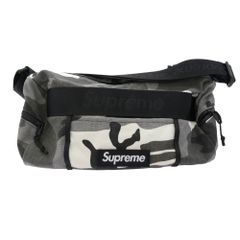 Supreme デニムショルダー ノベルティおまけ付き - メルカリ