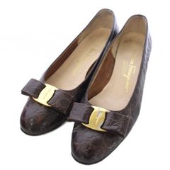 Salvatore Ferragamo】フェラガモ 茶色 ヴァラ 6C - メルカリ