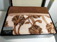 新品未使用 イヴ・サンローラン ニューマイヤー毛布 140×200cm - メルカリ