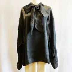 バレンシアガ BALENCIAGA ボウタイブラウス ロゴ総柄 黒 レーヨンのサムネイル