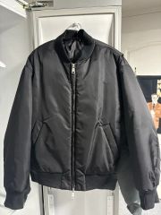No Maintenance Cargo Bomber (XS) - メルカリ