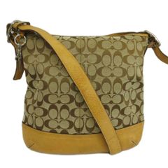 4621△ COACH シグネチャー ショルダーバッグ タッセル付 - メルカリ
