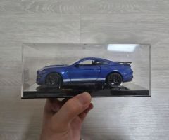 映画ニードフォースピード フォード マスタング GT 1/24 ミニカー