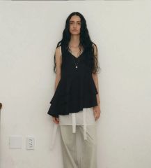 新品未使用タグ付】THINGS THAT MATTER スリーブレストップス - メルカリ