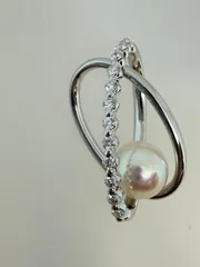 【新入荷】【TASAKI】K18WG パール ダイヤモンド ペンダントトップのサムネイル