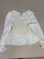 leshop 르샵 アイボリー シャーリング ブラウス 長袖 フリル