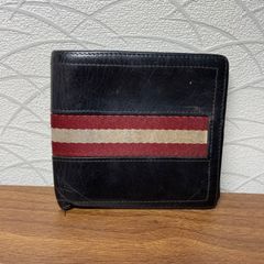 BALLY 二つ折り財布 パンチング トレインスポッティング レザー - メルカリ