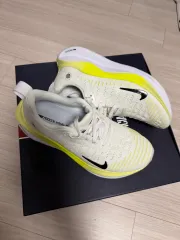 NIKE レディース インフィニティ ラン4 ロード ランニングシューズ スニーカー 230