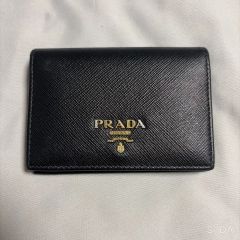 PRADA ブラック レザー 名刺入れ - メルカリ