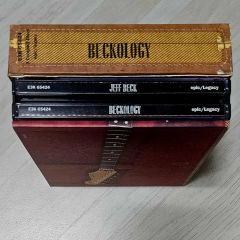 美品・廃盤】ジェフ・ベック『ベッコロジー』豪華ギターケース化粧 3CD 