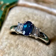 pt900 魅力的なカラーチェンジブラジル産アレキサンドライト0.81ct 指輪
