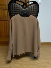 PINORE 38 ノーカラープルオーバー 後ろファスナー 無地 ベージュ 通勤 