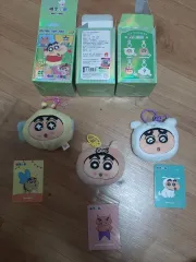 クレヨンしんちゃん キーホルダー + カード