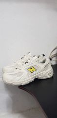 New Balance 515スニーカー白灰US10.5/28.5cm m798 - メルカリ