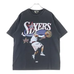 KITH (キス) ×NBA ALL-STAR フィラデルフィアセブンティシクサーズアレンアイバーソン フロントプリント クルーネック 半袖Tシャツ ブラック 26-073-060-0056-1-0のサムネイル