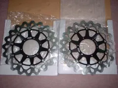 新品 Arashi製 WAVEDISC029黒色 CBR1000RR 06-07 SC57 VTR1000SP-1 VTR1000SP-2 RVT1000R　RC51 フロント用　ウエイブディスクのサムネイル