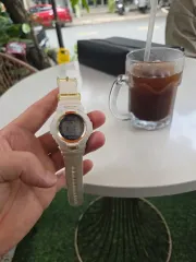 G-SHOCKのサムネイル