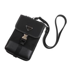 PRADA プラダ ネックストラップ ナイロンポーチ バッグ 財布 - メルカリ