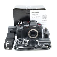 LUMIX GH6ボディDC-GH6 CFexpress128GBバッテリー3個 - メルカリ