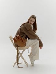 【美品】pinueウェーブボストンショルダーバッグ　田久保夏鈴 PINUE ピヌエ ウェーブボストンバッグ BROWN たくぼかりん 田久保夏鈴