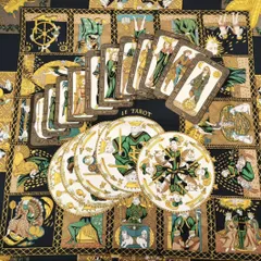 【中古品】HERMES エルメス カレ90 スカーフ LE TAROT タロットカード シルク 100% ネイビー （SNA）225101702005FSのサムネイル