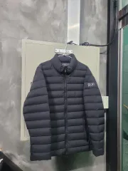 DKNY ディーケーエヌワイ ガチョウファー 軽量ダウン XL105のサムネイル