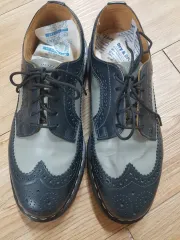DR. MARTENS ドクターマーチン ローファー 2種（ユニセックスのサムネイル