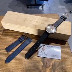 腕時計 VEJRHOJ Black＆Gold クォーツ アナログ 替えベルト箱付 稼働品 