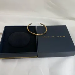 ダニエルウェリントン　Daniel Wellington　バングル　　アクセサリーのサムネイル