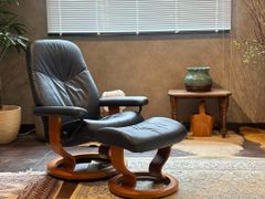 未使用品■エコーネス■ストレスレス　ステラ　オットマン　フットスツール　レザー 未使用品□エコーネス□ストレスレス ステラ オットマン フット