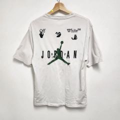 激レア】オフホワイト×ジョーダン☆限定コラボビッグロゴ入りTシャツ 
