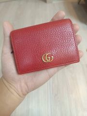 GUCCI GGマーモント 二つ折り財布 レッド - メルカリ
