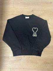 AMI 25AW ゴールド ハートワッペン ラグランスウェット - メルカリ