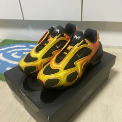 限定 希少】NIKE KDスニーカー 花柄 マルチカラー 25.5cm 美品 - メルカリ