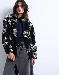 トップショップ レディース アウター ジャケット・ブルゾン フラワー柄 プリント フリース フラワー ジャケット Topshop floral print fleece teddy jacket anのサムネイル