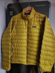 F8 00s patagonia ダウンセーター バターナッツ イエロー S - メルカリ
