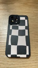 iPhone 13 Pro Max 対応 黒白のサムネイル