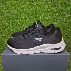 SKECHERS スケッチャーズ Arch Fit スニーカー (260)