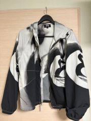 Stussy 8ボール ビーチシェルジャケット グレースケール - メルカリ