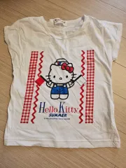 (日本)HELLO KITTY 半袖Tシャツ 110 傷なし