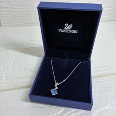 SWAROVSKI スワロフスキー ネックレス グリーンストーン 3連 - メルカリ