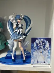 2025 雪ミク フィギュア A賞＋J賞 (アクリルスタンド)