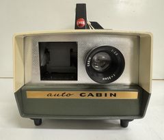 CABIN スライドプロジェクター 本体 照明機能付き AUTO CABIN スライドプロジェクター 本体 おまけ付き - メルカリ