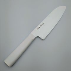 新品未使用】京セラ セラミック包丁 ココチカルナイフCLK-160-WH