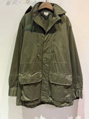 米軍ベトナム戦争レインポンチョOGカラー1965年官給品未使用品 - メルカリ