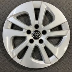⭐超メルカリ市限定価格❗トヨタ 純正プリウス ホイールキャップ 4枚 